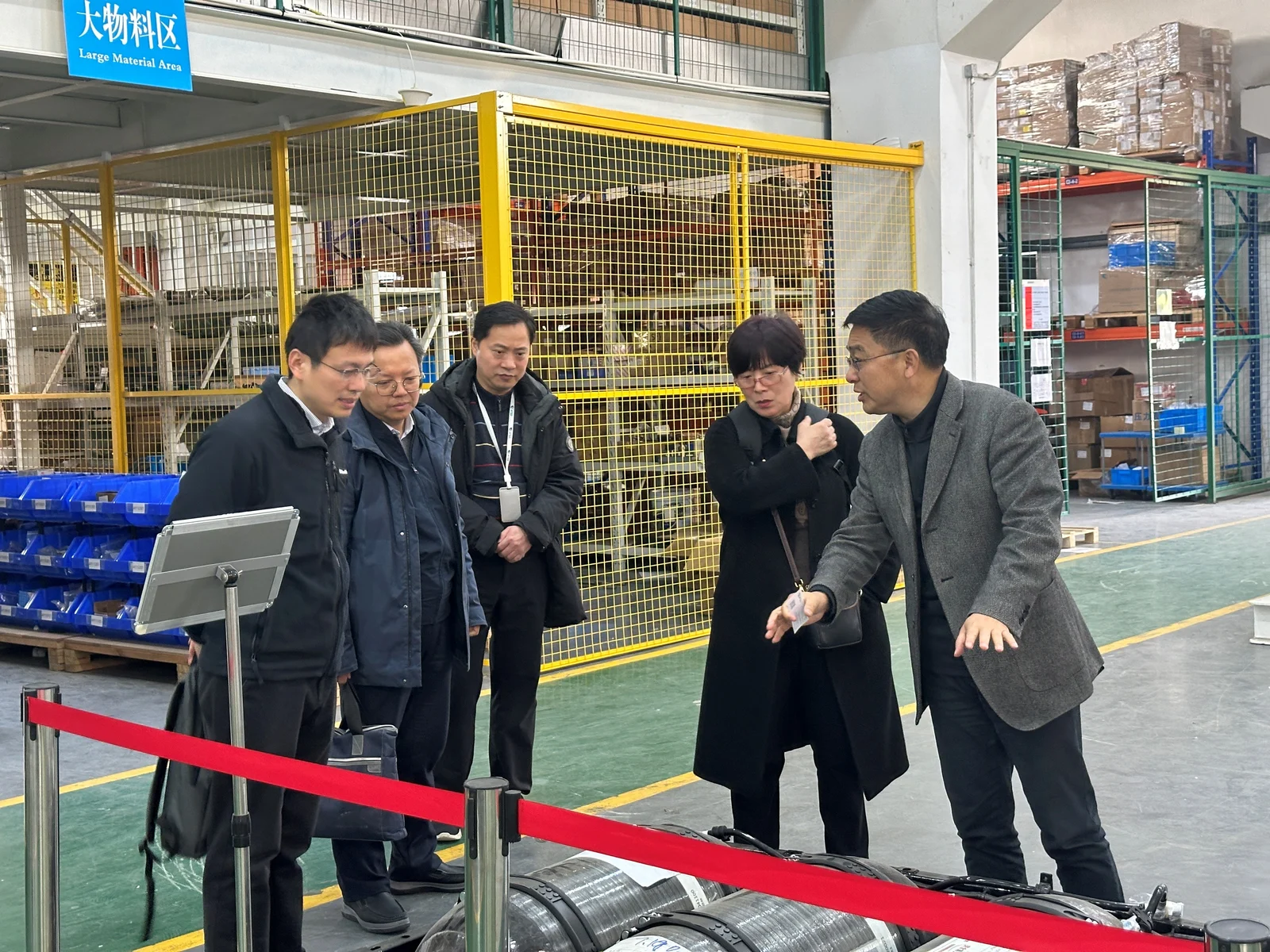 Qin Ling of the China Electric Power Development Association visits Sunwise — original image