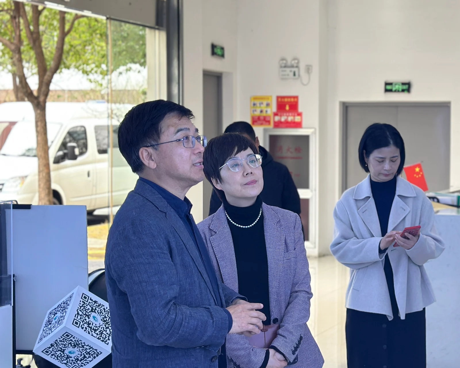 Jiading Federation of Industry and Commerce Party Secretary Wang Yuwei visits Sunwise — original image