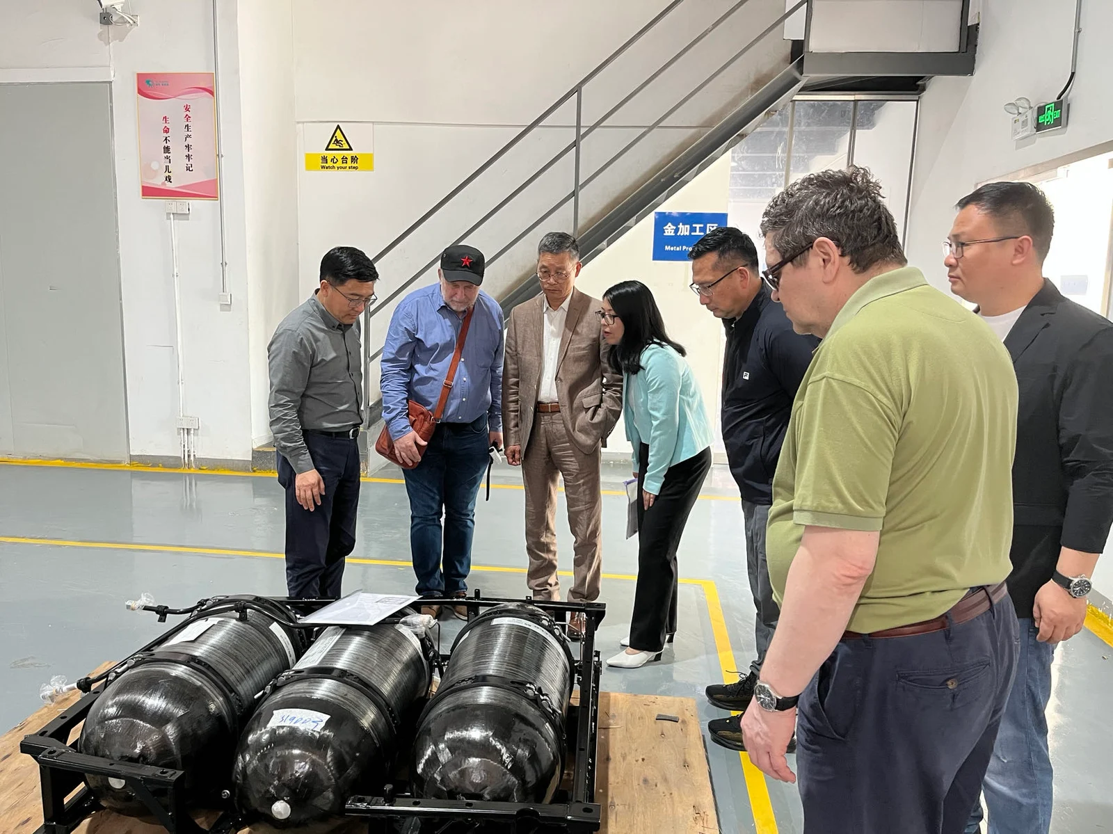 Russian Academy of Engineering delegation visits Sunwise — original image