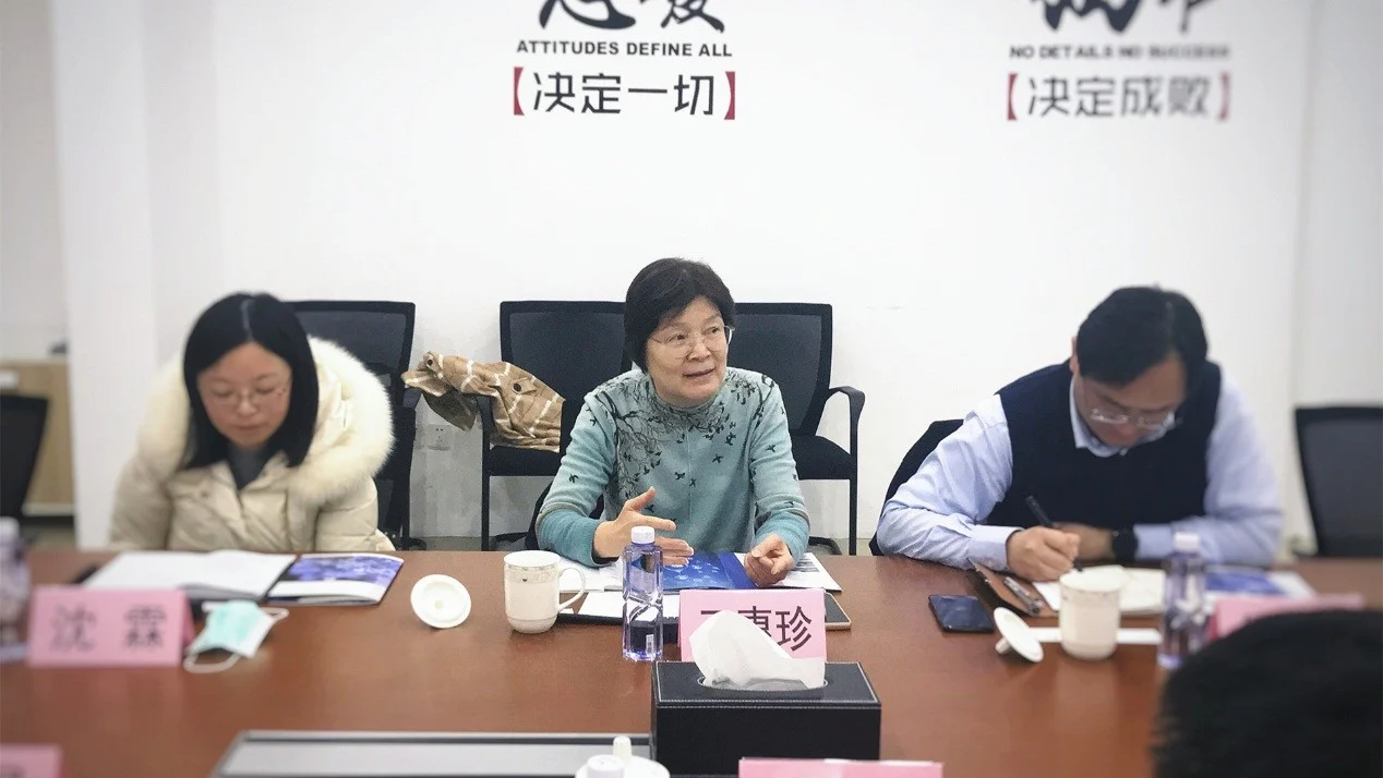 Shanghai economic commission Director He Yong visits Sunwise — original image